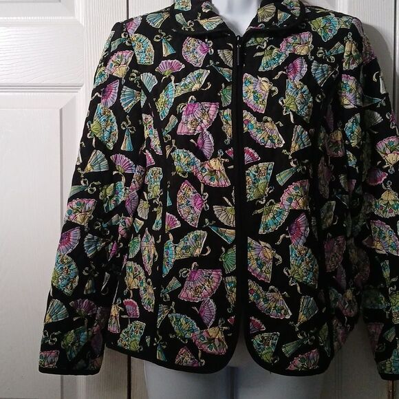 R.Q.T.  light weight Chinese folding fan print quilted jacket Sz S EUC - Picture 3 of 7